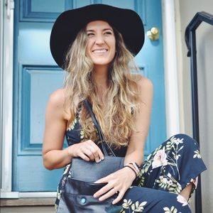 Meet your Posher, Natasha